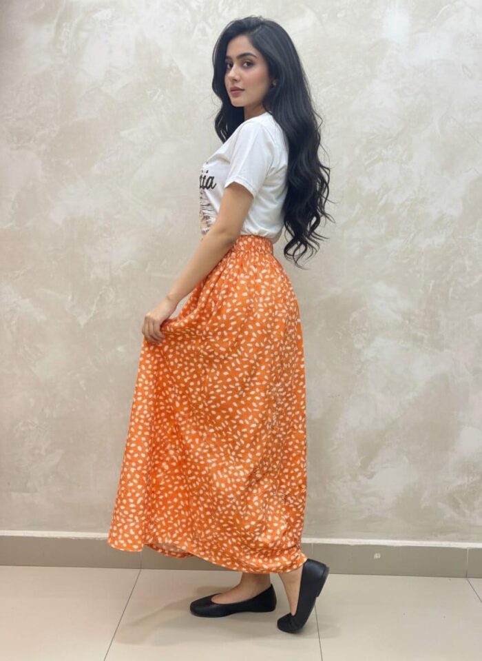 Max c Skirt in Floral Print with T-Shirt Orange - Image 2